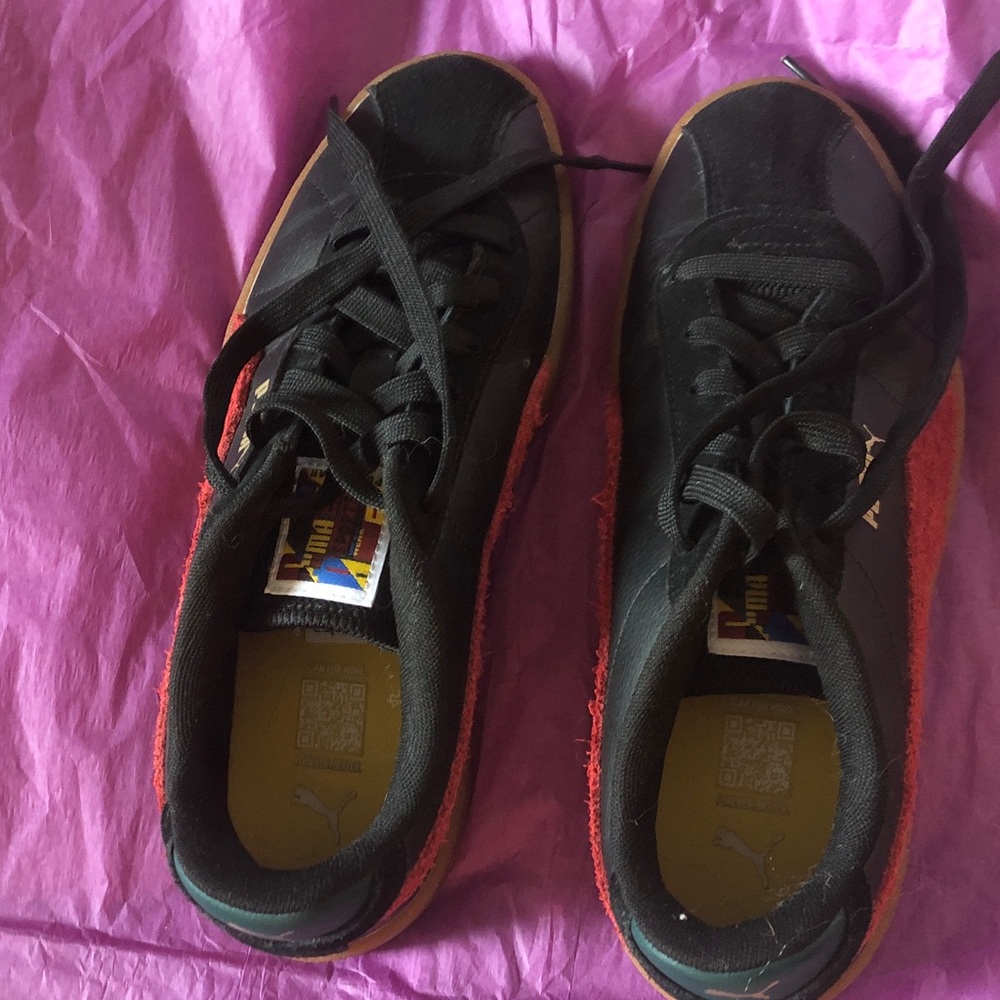 Puma Black Sneakers with Red Suede Stripes